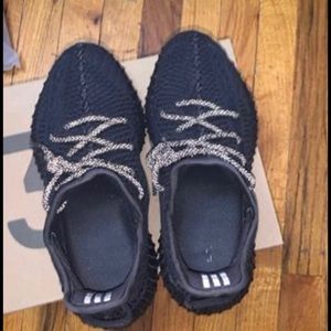 Yeezy 350 Black